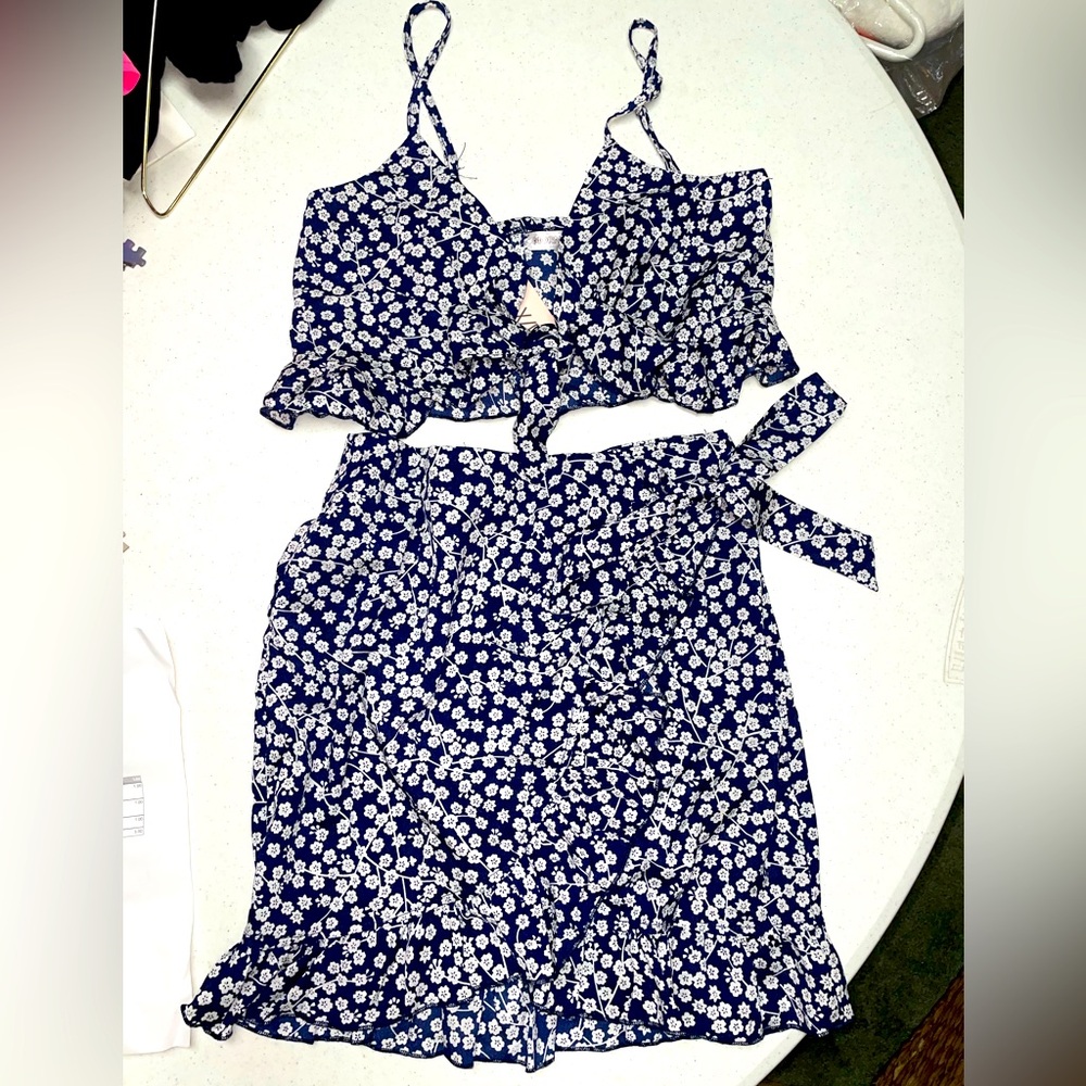 Showpo Navy Floral Two Piece Skirt Set